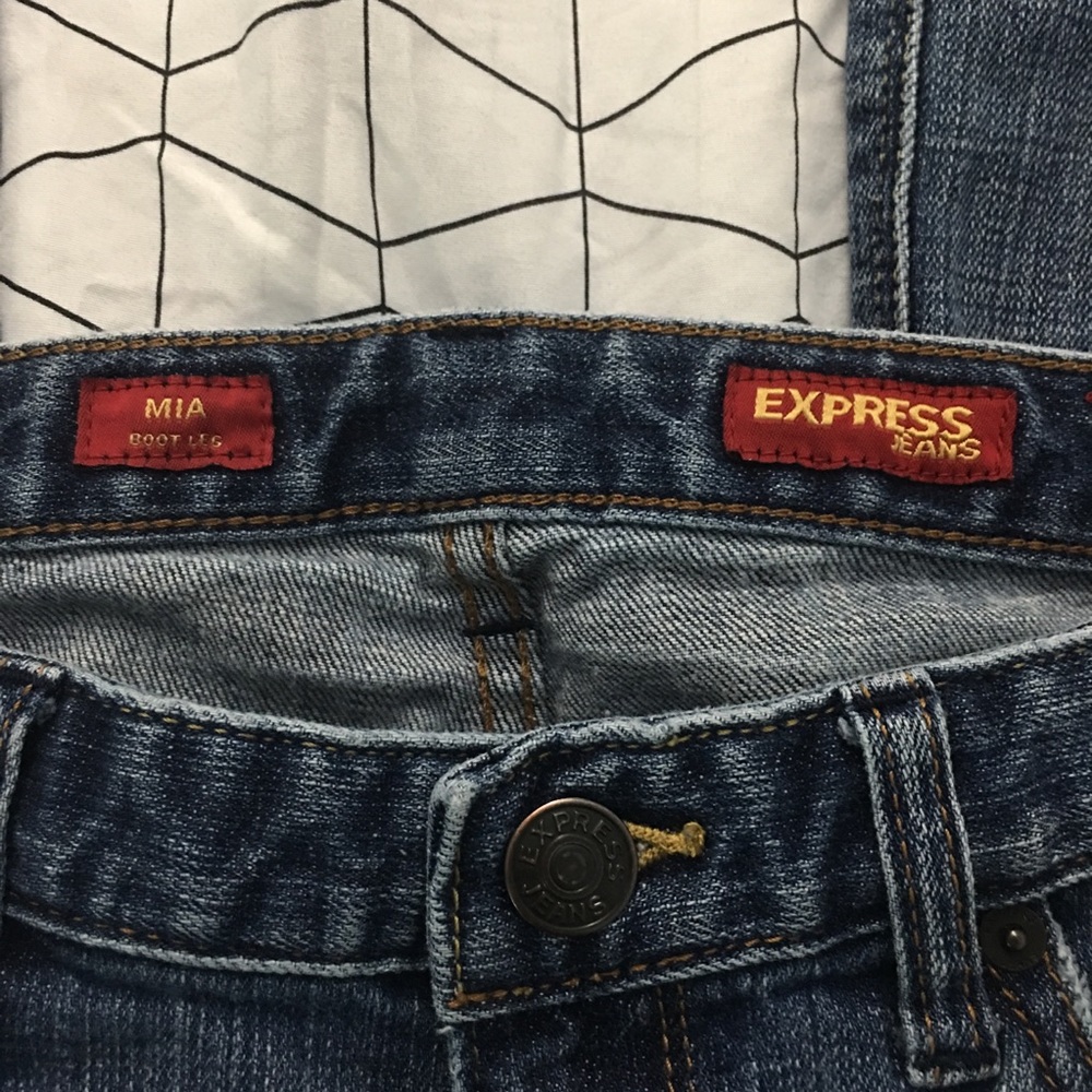 Express Jeans - Picture 3 of 4